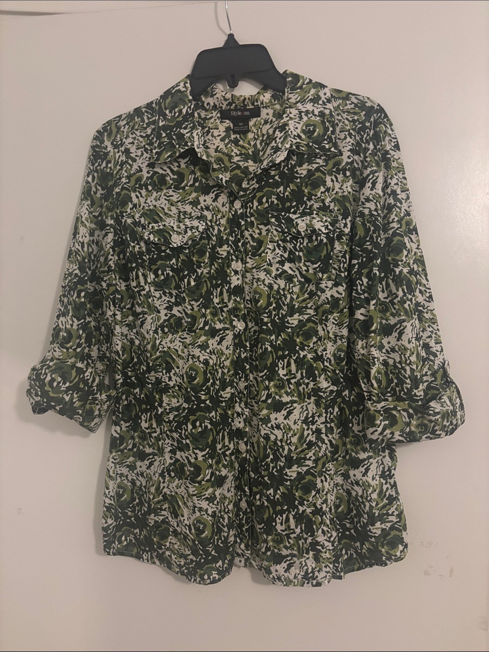 Style & Co. Green & White Abstract Button-Down Shirt
